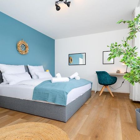 E&K Living - Design Apartment - 2 Bedrooms - Kitchen - Free Parking Augsbourg Extérieur photo